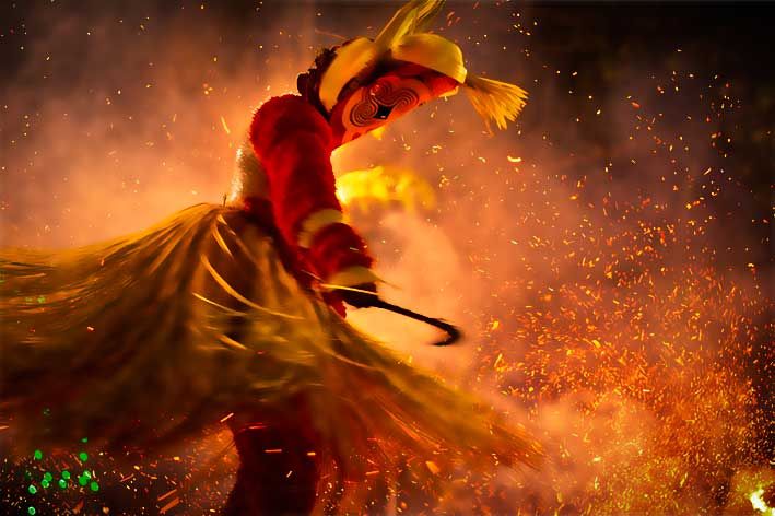 Il Fascino del Folklore nella Danza